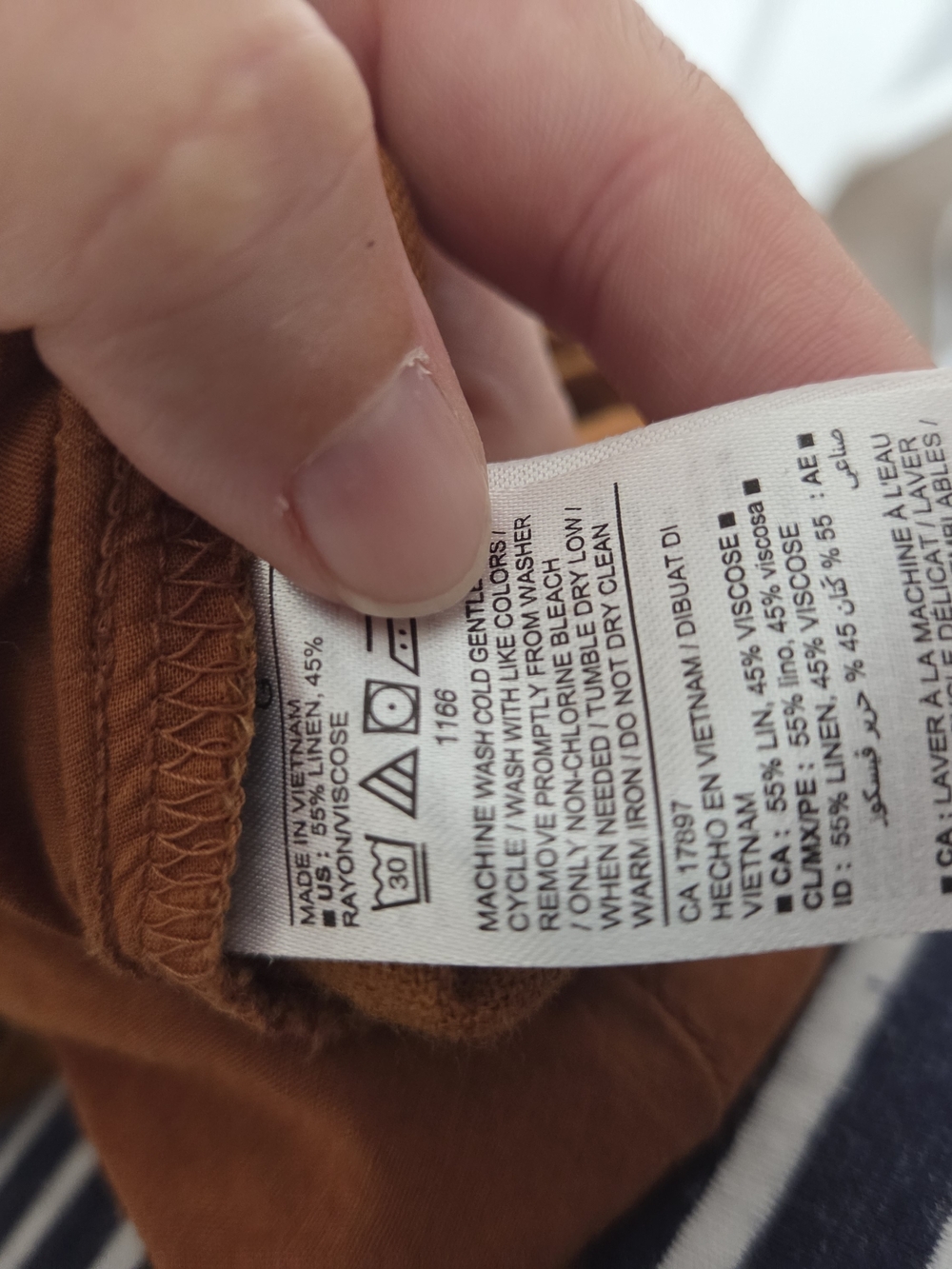 Old Navy Rust-Orange Button-Front Linen-Blend Jumpsuit - Picture 7 of 7